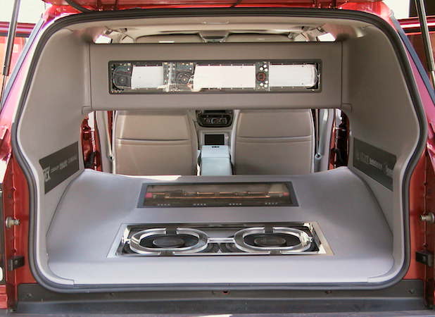 speakers in back of van